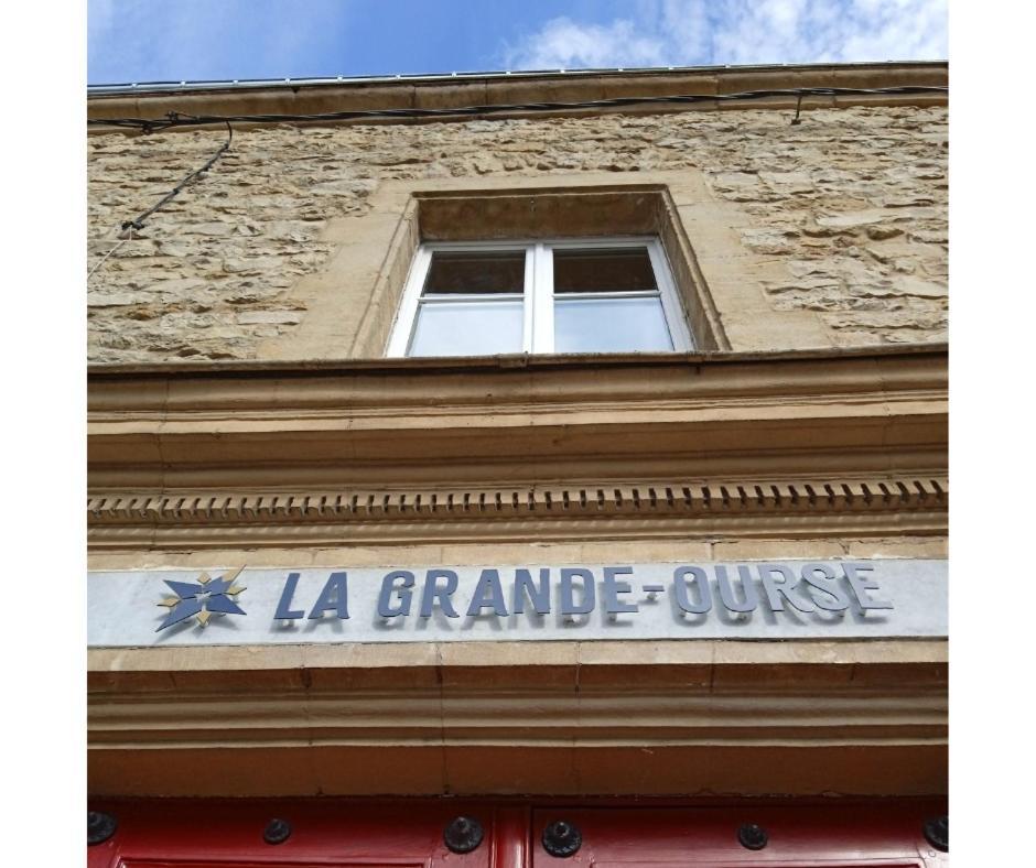 Bed and Breakfast La Grande-Ourse Шарлевіль-Мезьєр Екстер'єр фото
